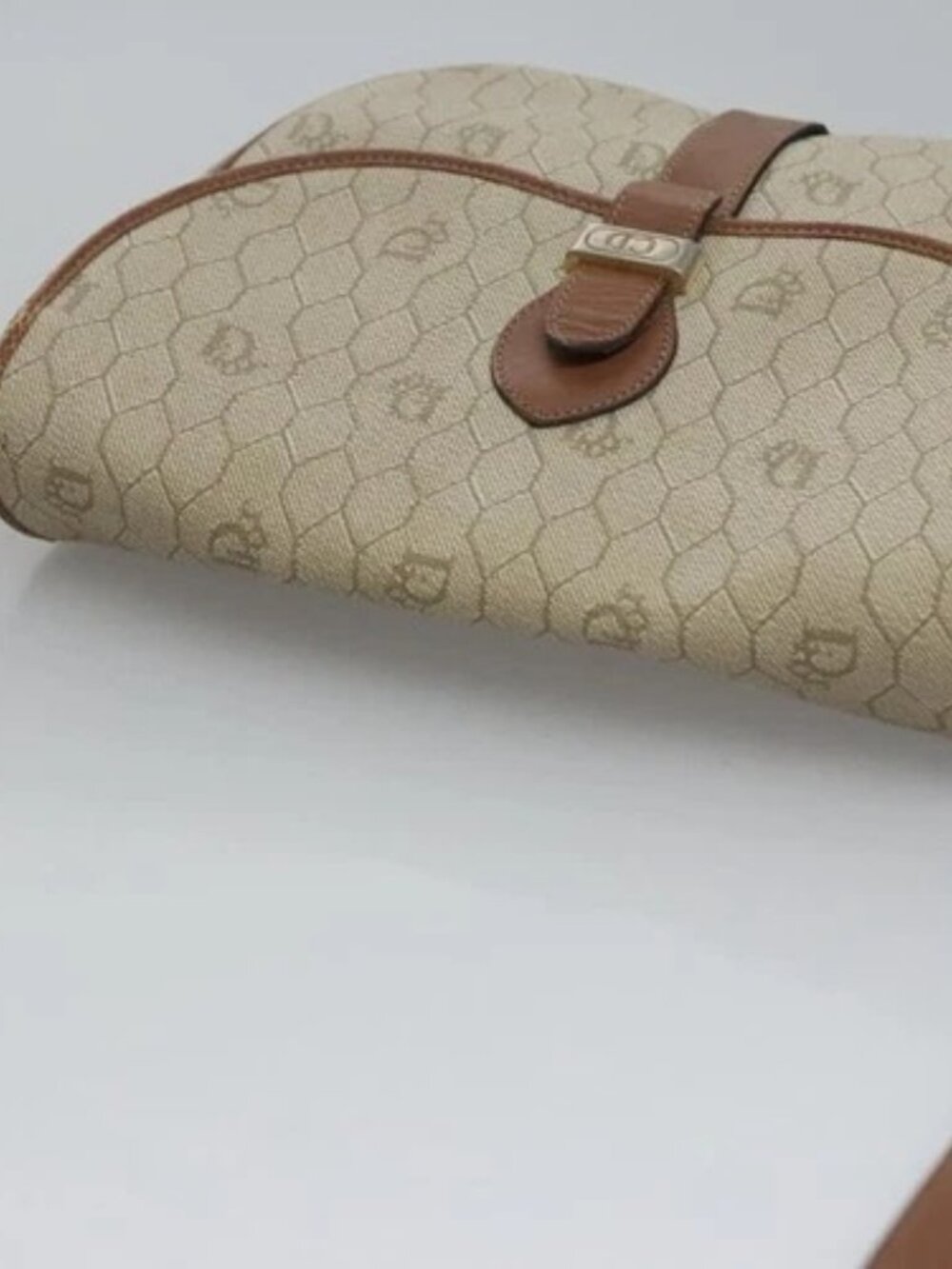 Christian Dior Honeycomb Canvas Shoulder Bag PVC Leather Beige Auth bs23056 - Picture 6 of 15